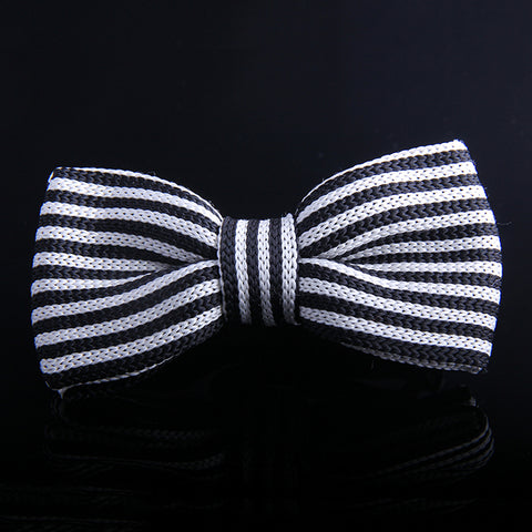 CHEVRON KNITTED BOW TIES